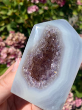 Load image into Gallery viewer, Agate Amethyst Tower