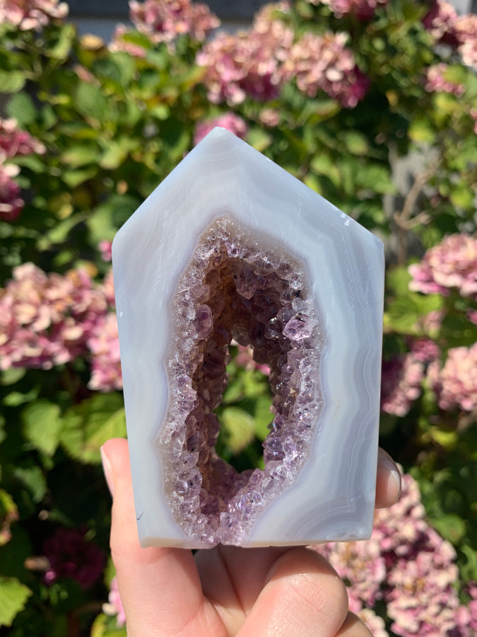 Agate Amethyst Portal Tower 68MOL