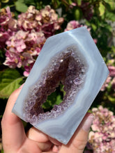 Load image into Gallery viewer, Agate Amethyst Portal Tower