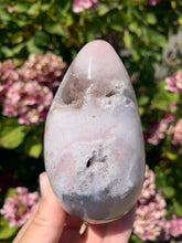 Load image into Gallery viewer, Pink Amethyst Agate Egg