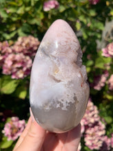 Load image into Gallery viewer, Pink Amethyst Agate Egg