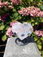 Load image into Gallery viewer, Flower Agate Heart