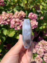 Load image into Gallery viewer, Flower Agate Heart
