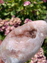 Load image into Gallery viewer, Pink Amethyst Agate Egg