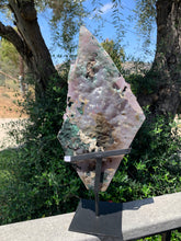Load image into Gallery viewer, Amethyst Druzy Diamond with Stand