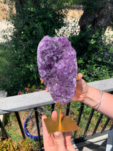 Load image into Gallery viewer, Amethyst with Stand