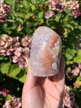 Load image into Gallery viewer, Pink Lavender Amethyst Cut Base