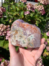 Load image into Gallery viewer, Pink Lavender Amethyst Cut Base