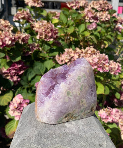 Pink Lavender Amethyst Cut Base