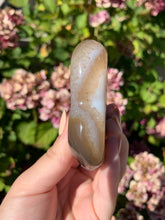 Load image into Gallery viewer, Agate Heart