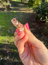 Load image into Gallery viewer, Phantom Lodolite Swirl Lens w Gold 18” Chain