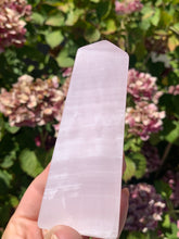 Load image into Gallery viewer, Pink Mangano Calcite Tower
