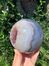 Load image into Gallery viewer, Amethyst Agate Sphere