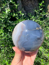 Load image into Gallery viewer, Amethyst Agate Sphere