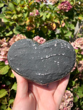 Load image into Gallery viewer, Green Amethyst Heart