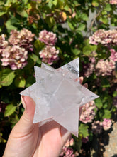 Load image into Gallery viewer, Tetrahedron Star