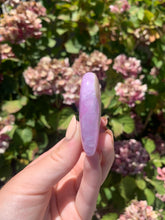 Load image into Gallery viewer, Pink Aragonite Heart