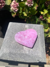 Load image into Gallery viewer, Pink Aragonite Heart