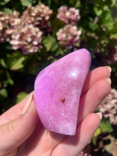 Load image into Gallery viewer, Pink Aragonite Freeform