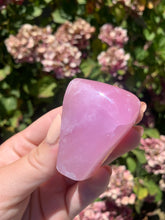 Load image into Gallery viewer, Pink Aragonite Freeform
