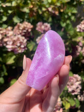 Load image into Gallery viewer, Pink Aragonite Freeform