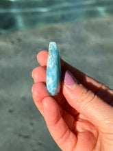 Load image into Gallery viewer, Larimar Teardrop Cab 70FG