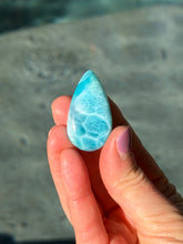 Load image into Gallery viewer, Larimar Teardrop 60AZ