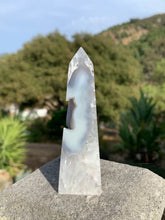 Load image into Gallery viewer, Agate Tower