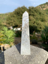 Load image into Gallery viewer, Agate Tower