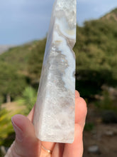 Load image into Gallery viewer, Agate Tower