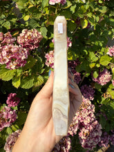 Load image into Gallery viewer, Flower Agate Moon with Stand