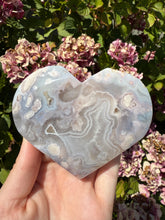 Load image into Gallery viewer, Flower Agate Heart