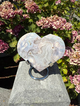 Load image into Gallery viewer, Flower Agate Heart