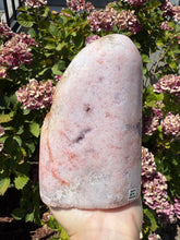 Load image into Gallery viewer, Pink Amethyst Cut Base