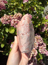 Load image into Gallery viewer, Pink Amethyst Cut Base