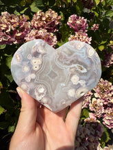 Load image into Gallery viewer, Flower Agate Heart