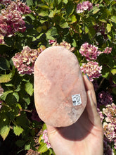 Load image into Gallery viewer, Pink Amethyst Cut Base