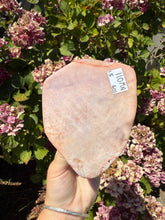 Load image into Gallery viewer, Pink Amethyst Cut Base