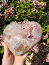 Load image into Gallery viewer, Pink Amethyst Heart