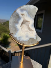 Load image into Gallery viewer, Agate Banded Moon on Stand