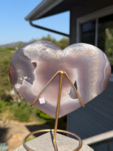 Load image into Gallery viewer, Agate Sugar Heart w stand