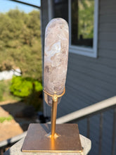 Load image into Gallery viewer, Agate Dendritic Heart w Custom Stand