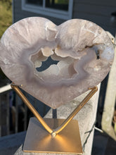 Load image into Gallery viewer, Agate Dendritic Heart w Custom Stand