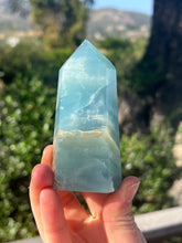 Load image into Gallery viewer, Lemurian Aquantine Calcite Tower