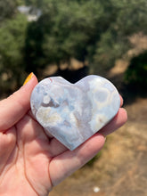 Load image into Gallery viewer, Pink Amethyst Mauve Flower Agate Heart