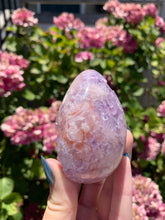 Load image into Gallery viewer, Pink Amethyst Egg