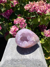 Load image into Gallery viewer, Pink Amethyst Egg