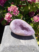 Load image into Gallery viewer, Pink Amethyst Egg