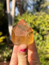 Load image into Gallery viewer, Citrine Tower MU