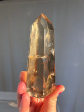 Load image into Gallery viewer, Citrine Tower MN